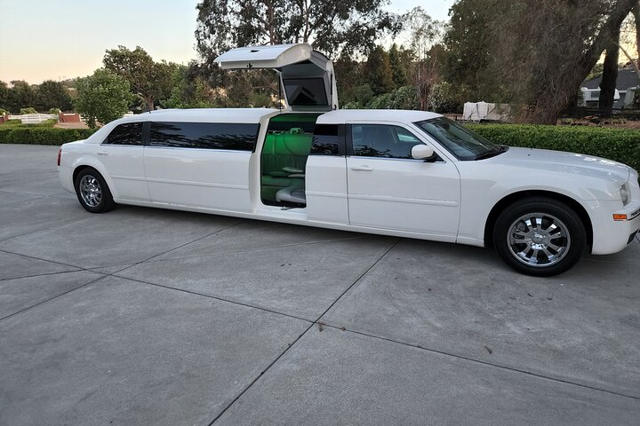 Westside Paso Robles Limousine Wine Tour - Photo 1 of 3